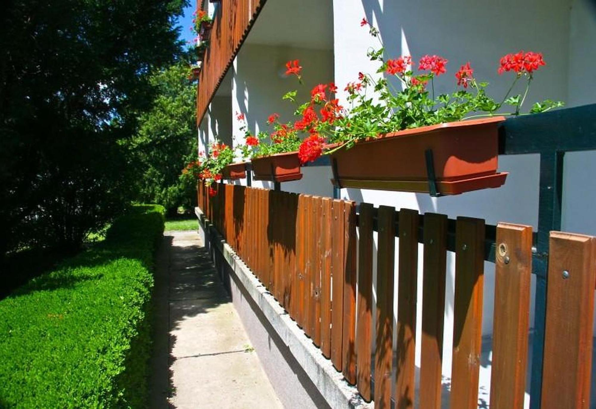 Pergola Panzió Hotel Balatonföldvár Exterior foto